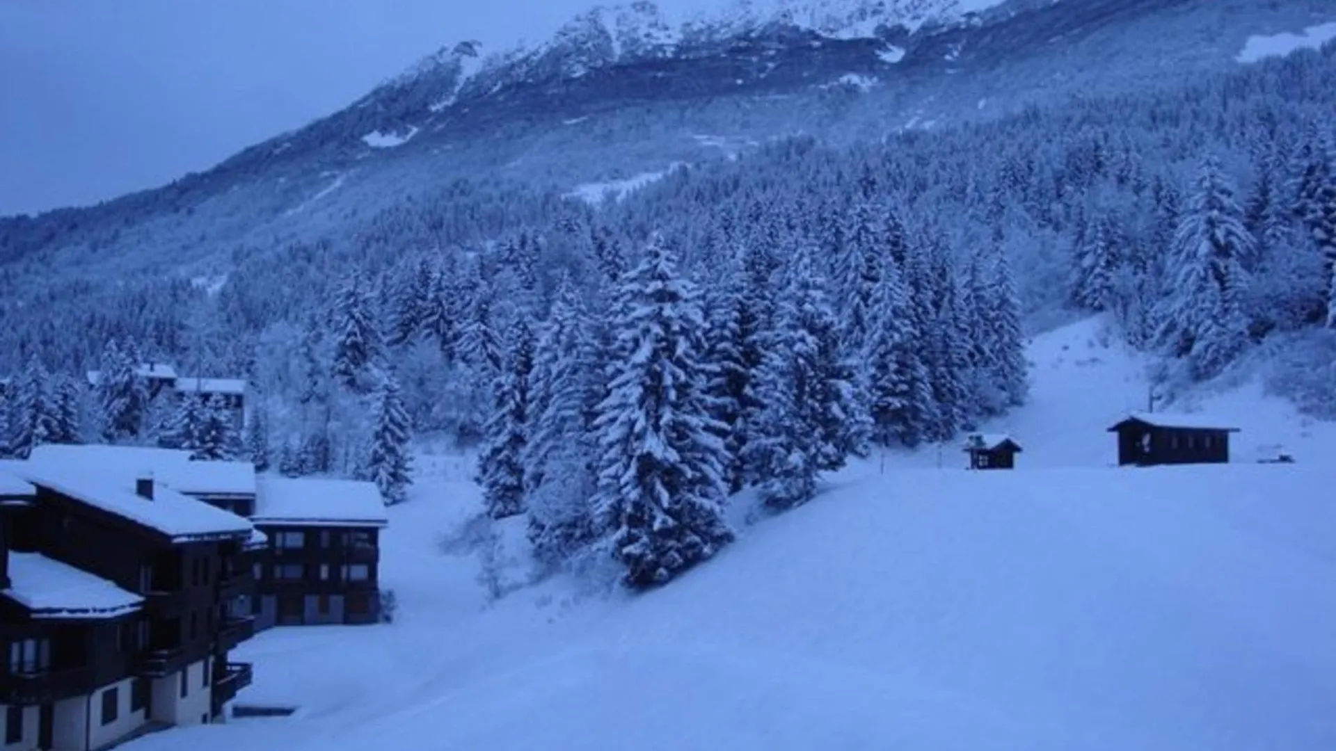 Appartement Spacieux 4 Pieces, Skis Aux Pieds, Proche Remontees Et Commerces A Valmorel - Fr-1-356-231